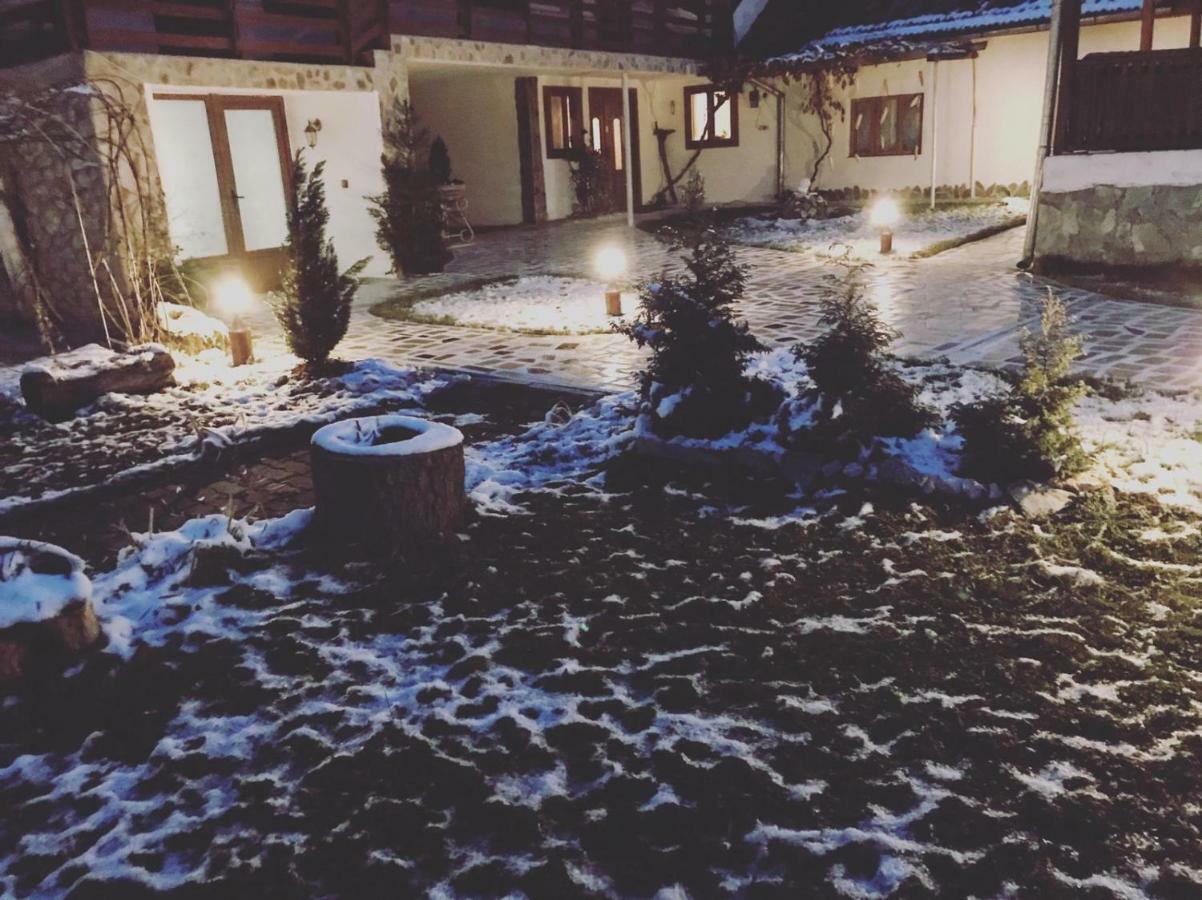 Casa De Vacanta Motata Новачі-Страіні Екстер'єр фото